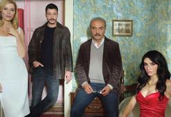 İnci Taneleri'nin ünü New York'a ulaştı! Rekortmen dizi Times Square ekranını süsledi