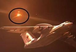 Rus uçağı füzeyle vuruldu! Rusya resmi olarak duyurdu