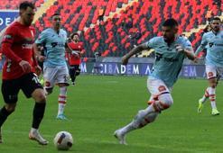 Gaziantep FK - Başakşehir maçında 3 puan 2 golle geldi