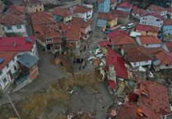 4 gün arayla meydana gelen heyelanlar 900 nüfuslu köyü ikiye ayırdı