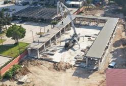 Adana’nın tüm lezzetleri tek bir noktada buluşuyor! Kebapçı, şırdancı, şalgamcı, tatlıcı, bici bici  hepsi var