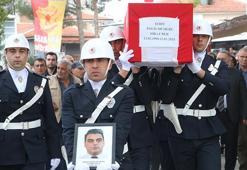 Doğum gününde şehit olan  polis memuru Fırat Der son yolculuğuna uğurlandı