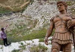 Adana'da Büyük İskender'in sırları aralanıyor! Magarsus antik kenti, tarihe ışık tutuyor