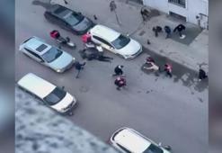 Esnafla motorkuryelerin kavgası Esenyurt'u savaş alanına çevirdi