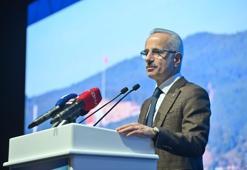 Deniz ticaretinde rekor! Bakan Uraloğlu açıkladı