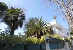 Mehmet Ali Erbil Boğaz manzaralı villasının kapılarını ilk kez açtı