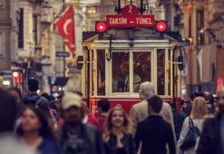 İstanbul'a ziyaretçi akını! 2 ayda 2 milyon 457 bin turist geldi
