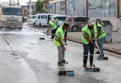 Yüreğir Belediye Başkanı Kocaispir açıkladı! "Sokakları deterjanla yıkanan tek ilçe Yüreğir"