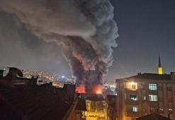 Gebze'de işyerinde yangın! Dev yangın için çok sayıda itfaiye ekibi sevk edildi