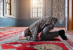 Bayram namazında kaç tekbir vardır (kaç tekbir getirilir)? Bayram namazında tekbir nasıl getirilir, bayram namazı kılarken kaç tekbir alınır?
