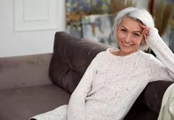 Beyaz saçları kapatmanın doğal yöntemi - Boya yok, kimyasal yok! Her gün takip edin, sonucu görün