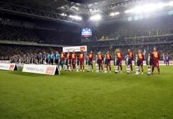 Süper Kupa finalinde Fenerbahçe sahadan çekildi