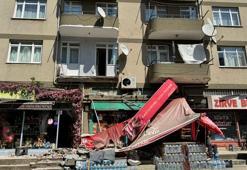 İstanbul'da balkon çöktü! Yaralılar var