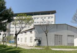 Hırsızlar elektrik kablolarını çaldılar! Hastaların tedavisi yarım kaldı