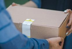 13 Nisan kargolar açık mı, cumartesi günü kargo firmaları çalışıyor mu? Kargolar bayramda kaç gün tatil? Yurtiçi, Sürat, MNG, PTT, UPS 13 Nisan Cumartesi günü tatil mi?