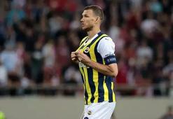 Yunan taraftarlara Edin Dzeko'dan Türk bayraklı cevap! Dikkat çeken tepki