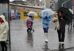 Sağanak yağışlar geri dönüyor! Hava sıcaklığı 5 derece birden düşecek, Ege'de kuvvetli rüzgar uyarısı
