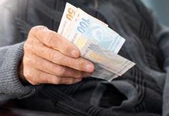 Emeklilikte yeni dönem sinyali! Emeklilere hangi destekler verilecek? Emekli maaşı zammı için çarpıcı tahmin