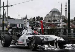 Türkiye'ye Formula 1 müjdesi! Bakan Ersoy açıkladı