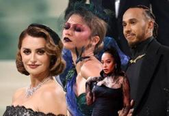 2024 Met Gala'dan renkli kareler! Yılın galasında şıklık yarışı