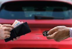 Araba piyasasında dikkat çeken gelişme! Satışlar durdu, araç bolluğu başladı