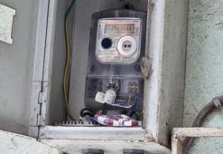 Adana'da elektrik panosundan 935 uyuşturucu hap çıktı