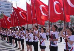 19 Mayıs'ın ertesi günü tatil mi, 20 Mayıs Pazartesi günü okullar tatil mi? 20 Mayıs’ta liselere okul var mı?