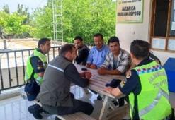 Karaisalı'da jandarmadan trafik eğitimi verildi
