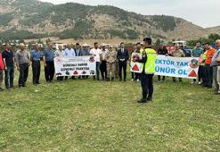 Jandarmadan traktör sürücülerine güvenli tarım eğitimi