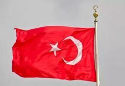 Milli Yas'ta bayraklar neden yarıya indirilir? Milli Yas nedir, kaç gün sürer?