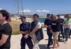 İzmir'de yurt dışına kaçmaya çalışan 10 FETÖ şüphelisi yakalandı
