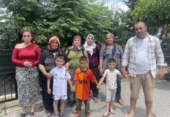 Adana'da öğretmenin öldüğü yola mahalleli üst geçit istiyor