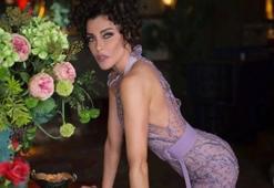 Deniz Akkaya'dan çarpıcı itiraf! "Yine olan bana oldu" deyip devlet korumasına alınan kızının durumunu anlattı! "Teyzem kızımı boğmaya kalktı"