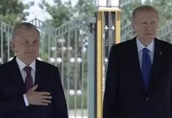 Erdoğan, Özbekistan lideri Mirziyoyev'i resmi törenle karşıladı