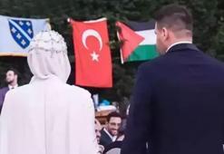 Gamze Özçelik ile Reshad Strik nikah masasına oturdu