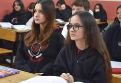 2. dönem lise karne görüşleri ile lise son sınıf karne görüşleri burada! Birbirinden farklı, anlamlı, motivasyonu yüksek lise mezun öğrenciye karne görüşü