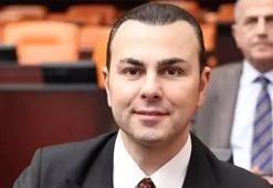İYİ Parti İstanbul Milletvekili Seyithan İzsiz partisinden istifa etti