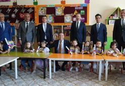 Gaziantep'te 730 bin öğrenci karne heyecanı yaşadı! Vali Çeber yalnız bırakmadı