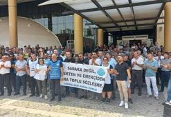 Seyhan Belediyesi çalışanları TİS'teki görüşme süreciyle ilgili eylem yaptı