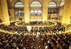 Bayram namazı ne zaman, saat kaçta kılınacak? Diyanet İl İl bayram namazı vakitleri