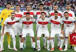 Türkiye-Gürcistan maçında ilk 11'ler belli oldu! Montella'dan sürpriz karar