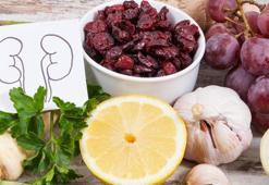 Aldığınız proteinler idrarla gidiyor olabilir! Beslenmedeki değişiklik böbreklerin işlevini yerine getirebilir