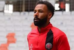 Süper Lig'in yeni ekibi Nazım Sangare'yi kadrosuna kattı
