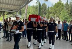 Eski emniyet müdürü kansere yenik düştü! Resmi tören düzenlendi