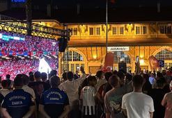 Adana'da Euro 2024 heyecanı! Dev ekrandan seyrettiler