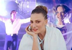 Serenay Sarıkaya sevgilisi Mert Demir'i yalnız bırakmadı! Giydiği tişört dikkat çekti