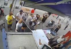 Yakınlarının boşanmasına sebep olduğu düşündükleri şahsın dükkanına saldırdılar