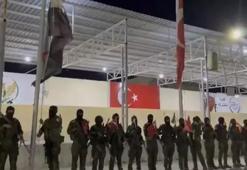 Suriyeli komutandan 'provokasyona gelmeyin' uyarısı: Türk bayrağı bizim kutsalımızdır!