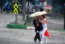 Gök gürültülü sağanak yağışlar geliyor! Meteoroloji birçok il için kuvvetli rüzgar uyarısında bulundu