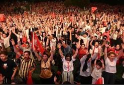 İstanbul'da milli maç izlenecek mekanlar! Türkiye Hollanda milli maçı dev ekran nereye kuruldu?